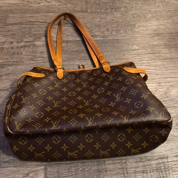 Louis Vuitton Classic Monogram Shoulder Bag - Picture 3 of 10